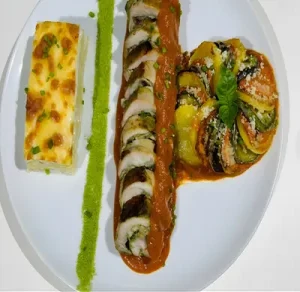 CHICKEN ROLLET WITH POTATO SCALLOPS